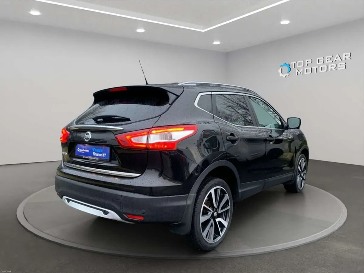 2016 NISSAN QASHQAI 1.6 DCI TEKNA 5d 128 BHP 4WD - Image 6