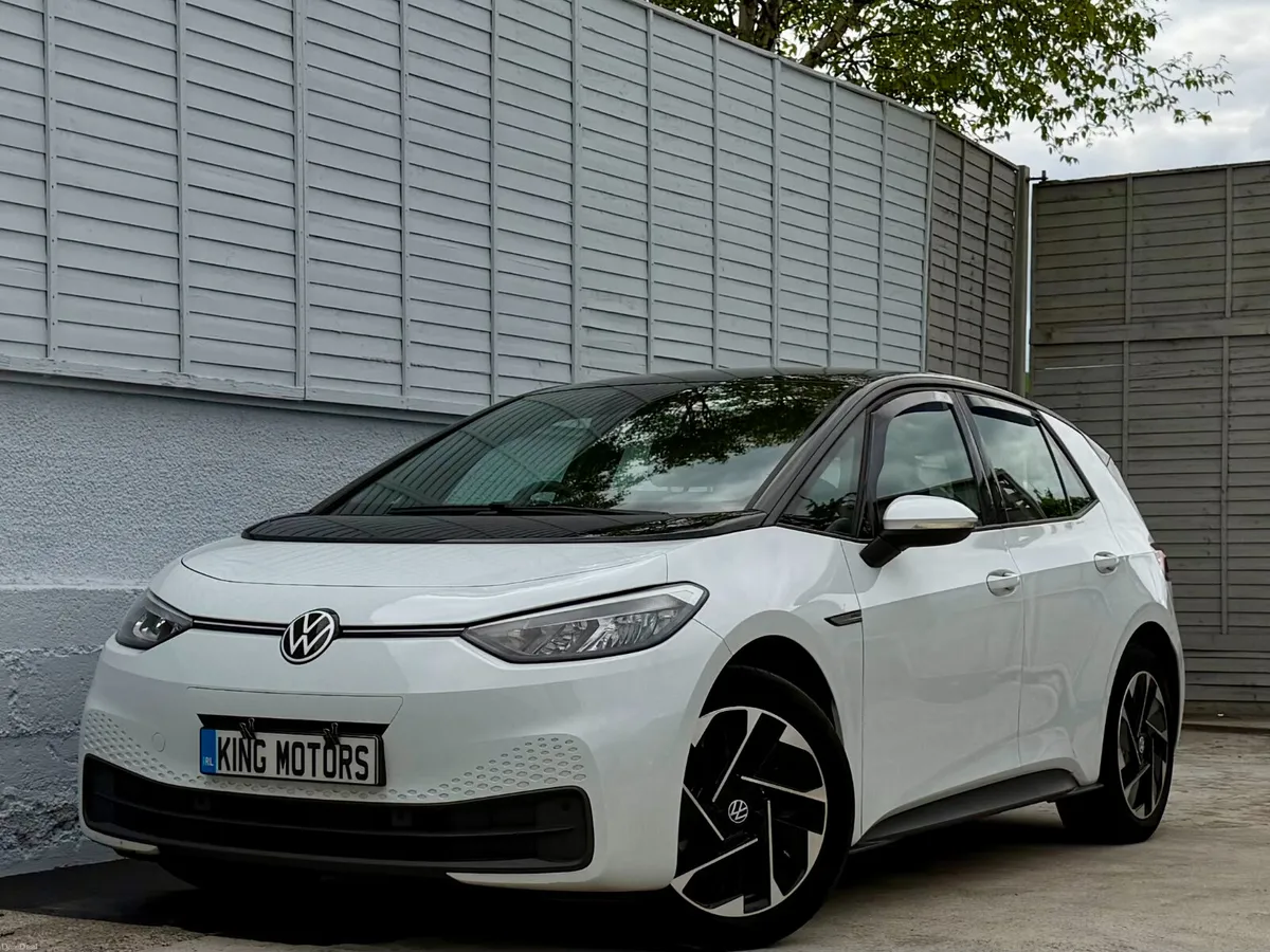 Volkswagen ID.3 2022 LIFE PRO PERFORMANCE / ALLOYS - Image 4