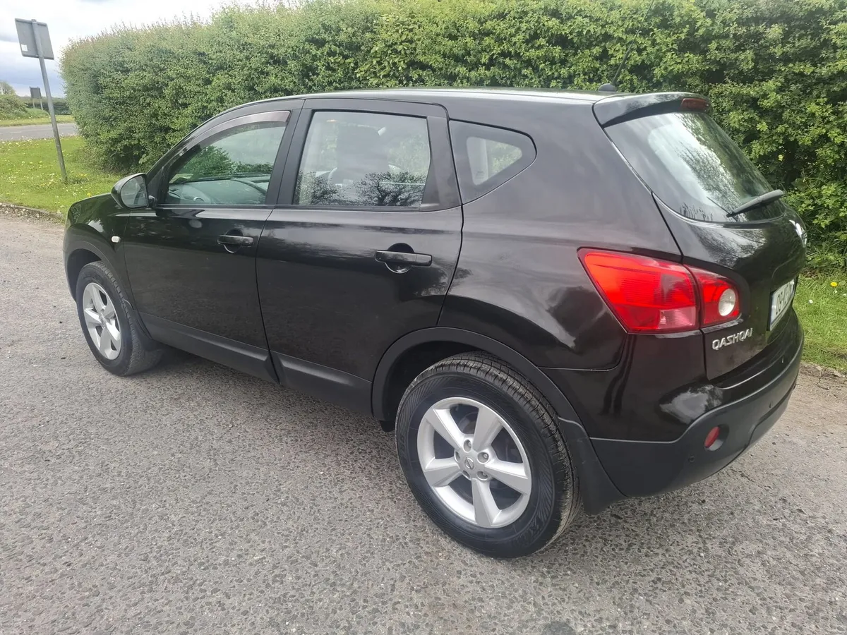 Nissan Qashqai 2009 - Image 2