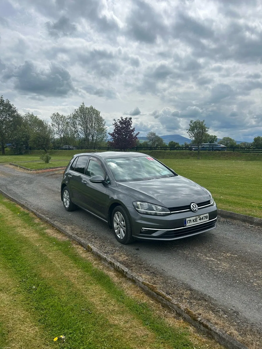 2017 Volkswagen Golf 1.6 TDI Comfortline - Image 1