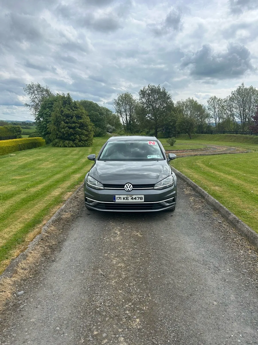 2017 Volkswagen Golf 1.6 TDI Comfortline - Image 2