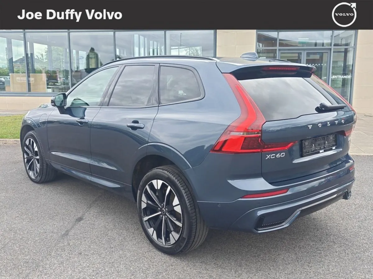 Volvo XC60 Xc60 Ultra T8 Phev Awd Auto  Ultra  Rec - Image 2