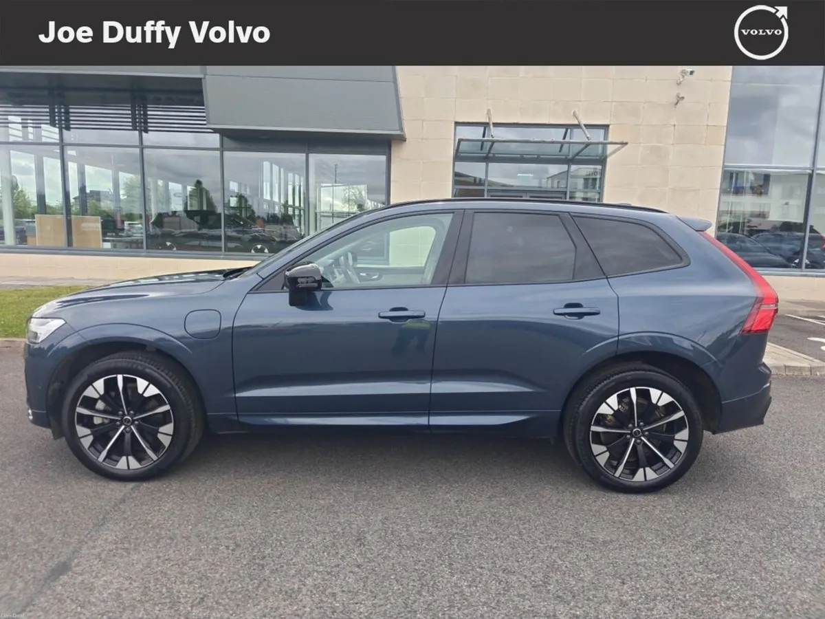 Volvo XC60 Xc60 Ultra T8 Phev Awd Auto  Ultra  Rec - Image 3