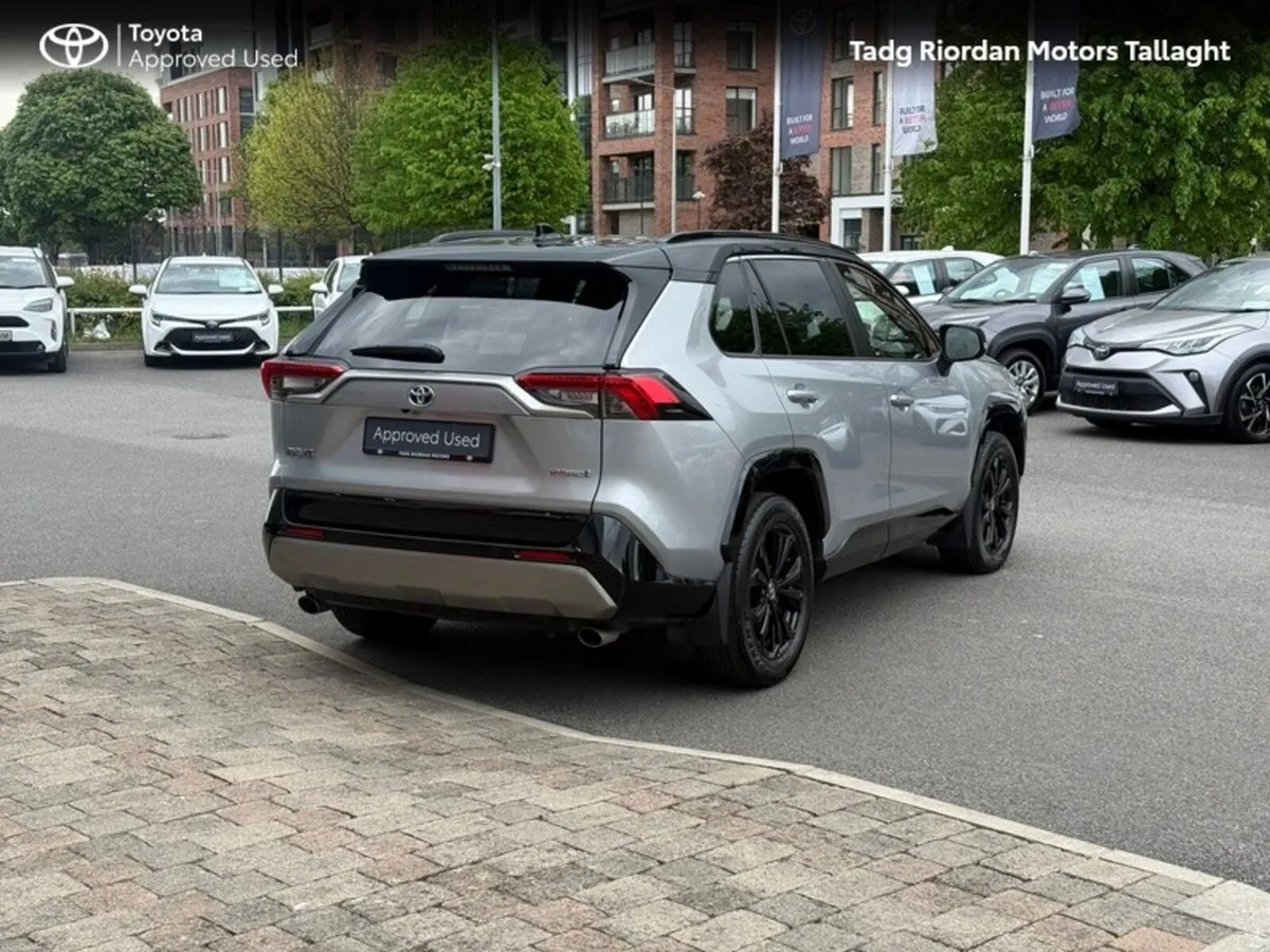 Toyota RAV4 RAV4 HYBRID SPORT - Image 2