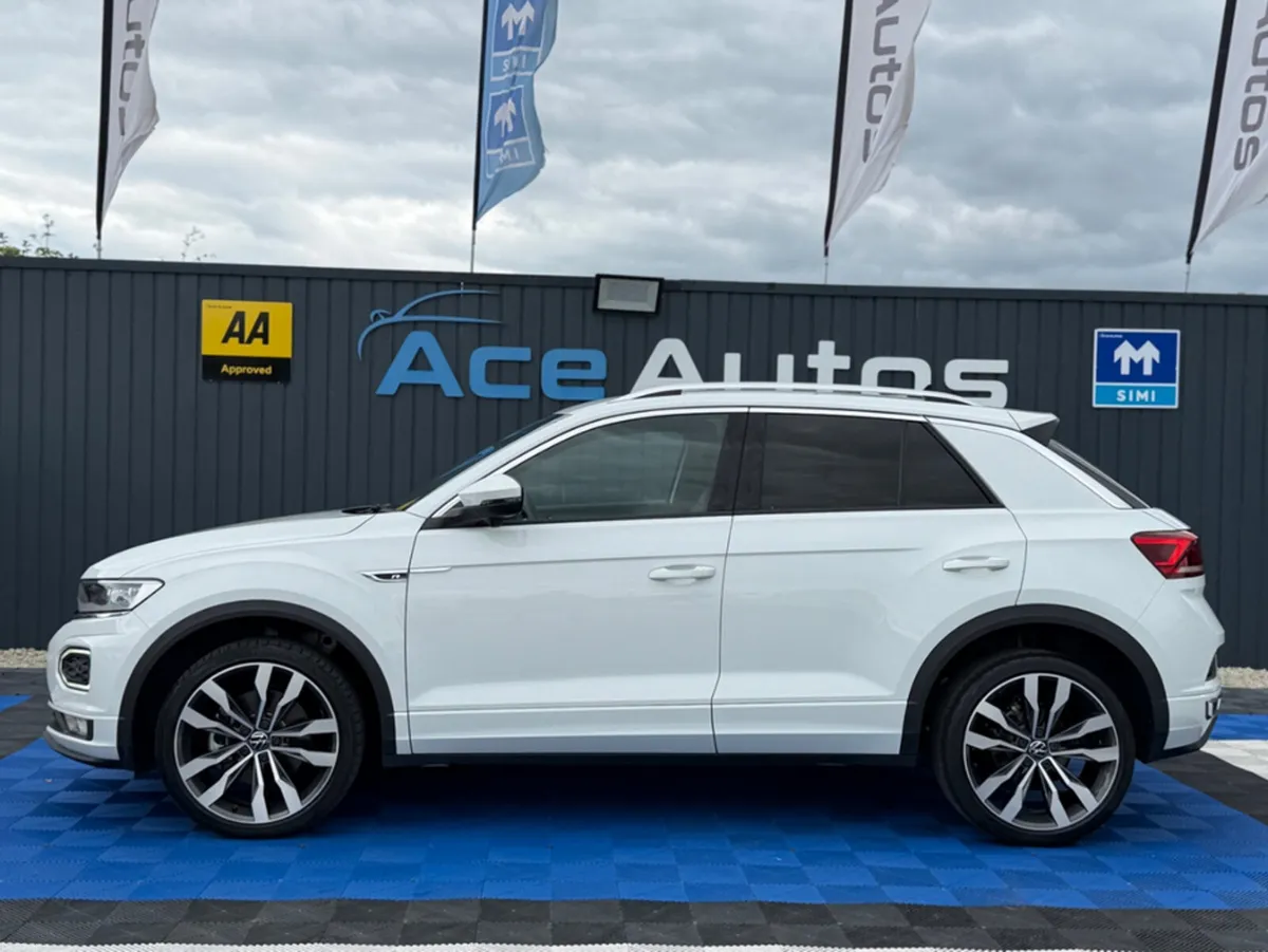 Volkswagen T-Roc R-LINE - 2.0L DIESEL - AUTO - 12M - Image 4