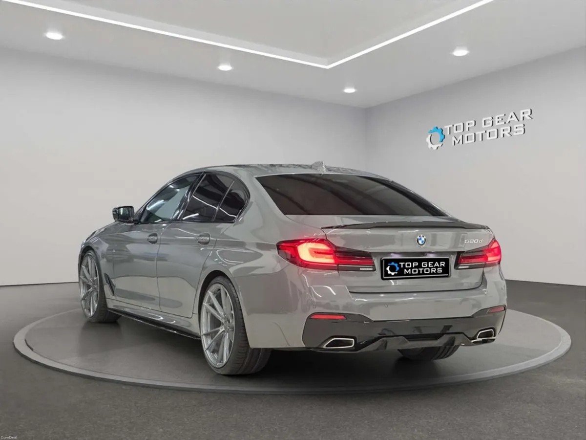 2022 BMW 5 Series 520d MHT M Sport Steptronic Auto - Image 4