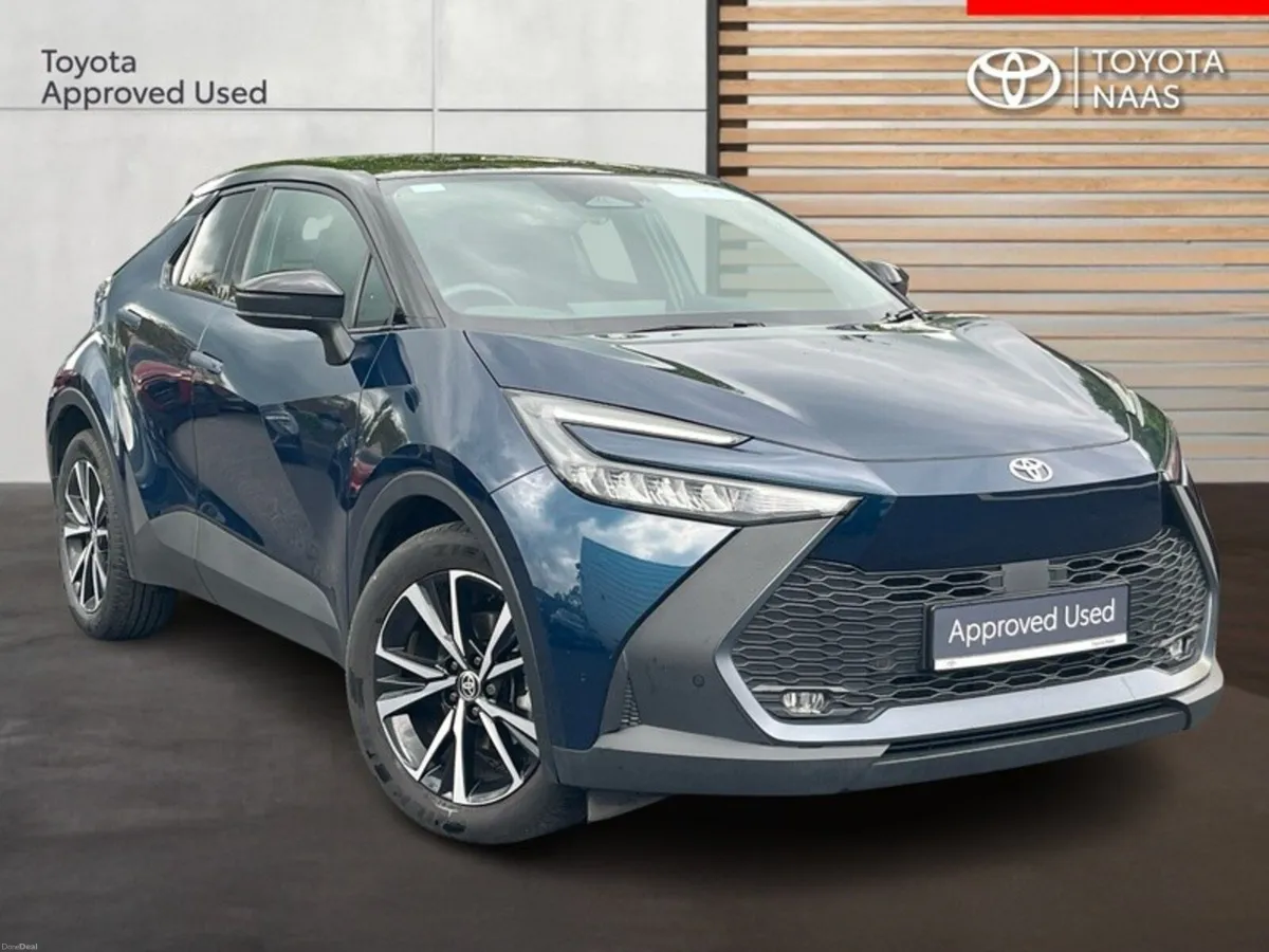 Toyota C-HR Sport + Hybrid - Image 1