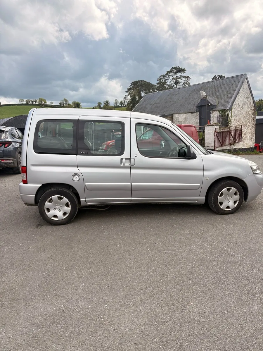 Wheelchair Accessible Citroen Berlingo Multispace - Image 1