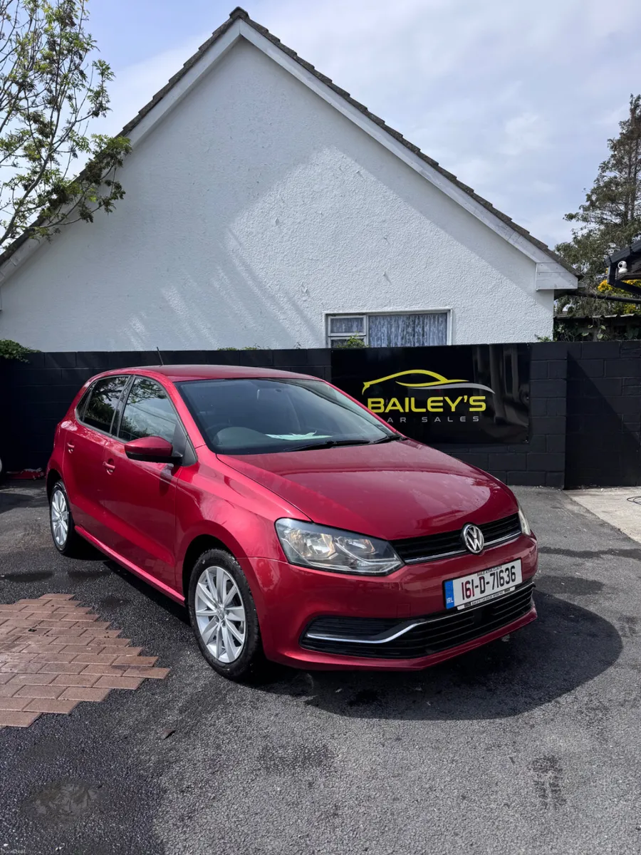 Volkswagen Polo 2016 - Image 2