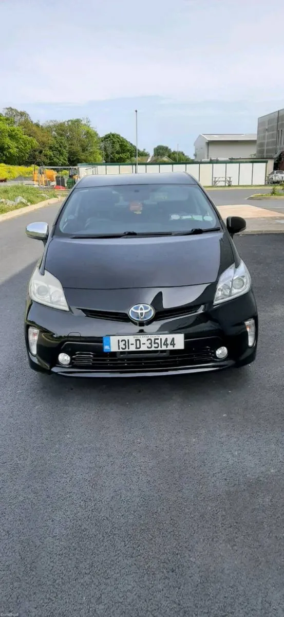 2013 TOYOTA PRIUS ZVW30 5DR AUTO - Image 1