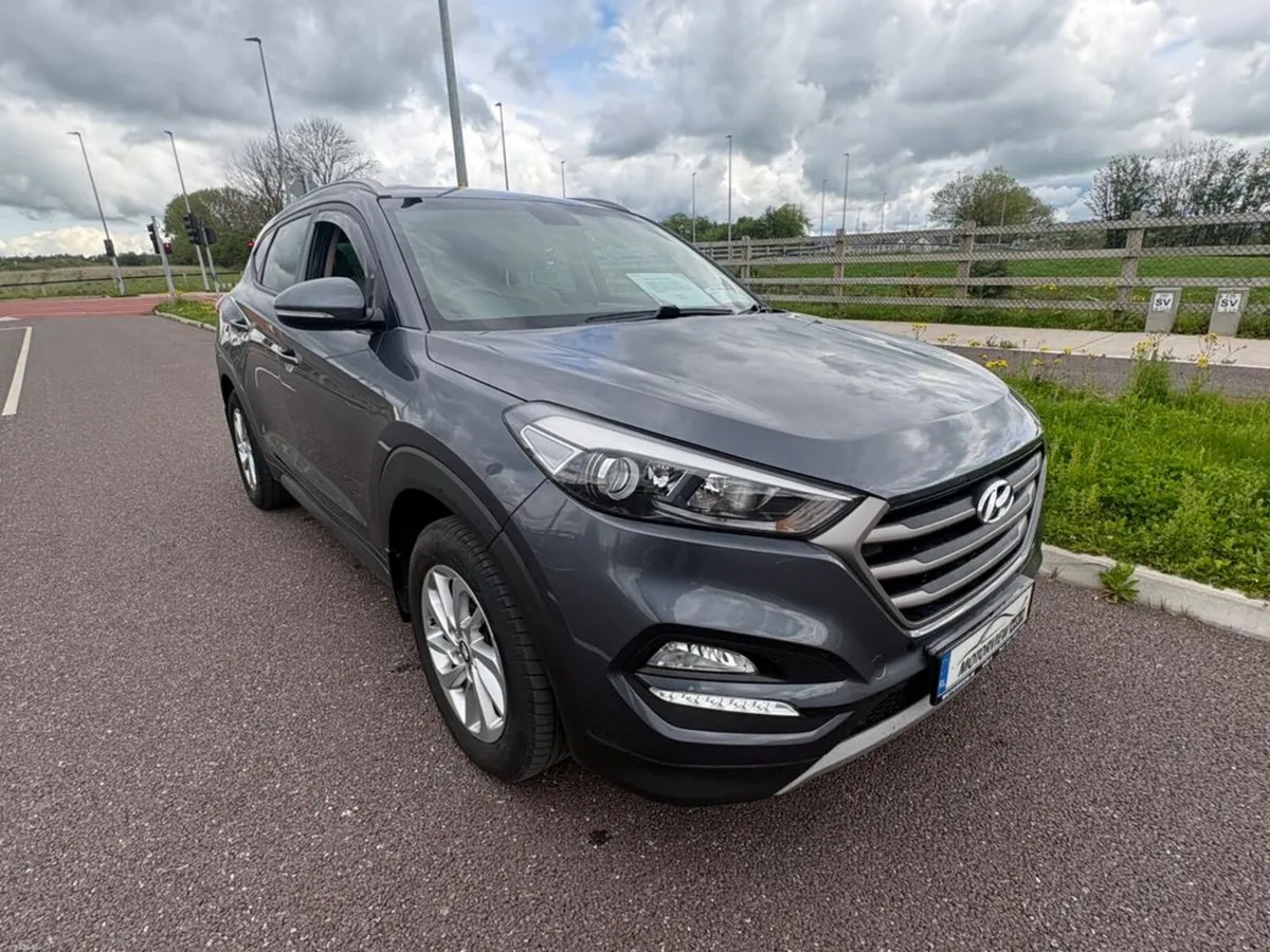 Hyundai Tucson Executive Spec 1.7D Excellent Condi - Image 3