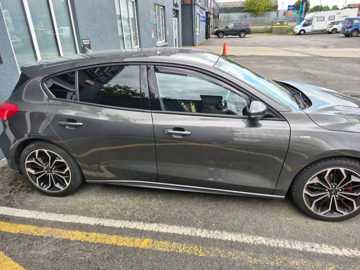Ford Focus ST-Line 1.0 Petrol MHEV - Image 2