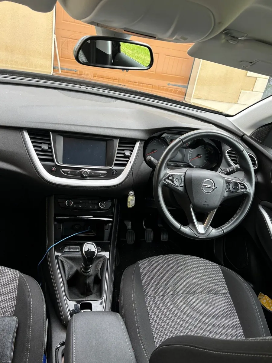 Opel Grandland X MY21 1.5 diesel 130PS - Image 5