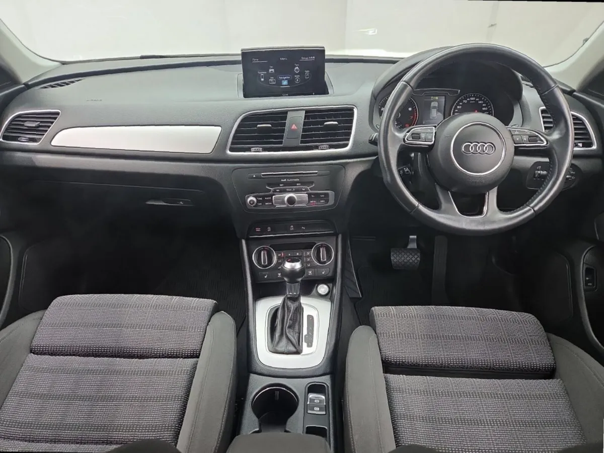 Audi Q3 1.4 TFSI Sport S-tronic - Image 4