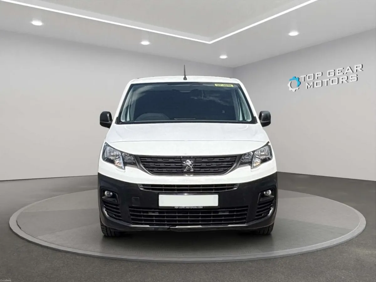 2019 Peugeot Partner Grip L1 BlueHDi Manual - Image 4