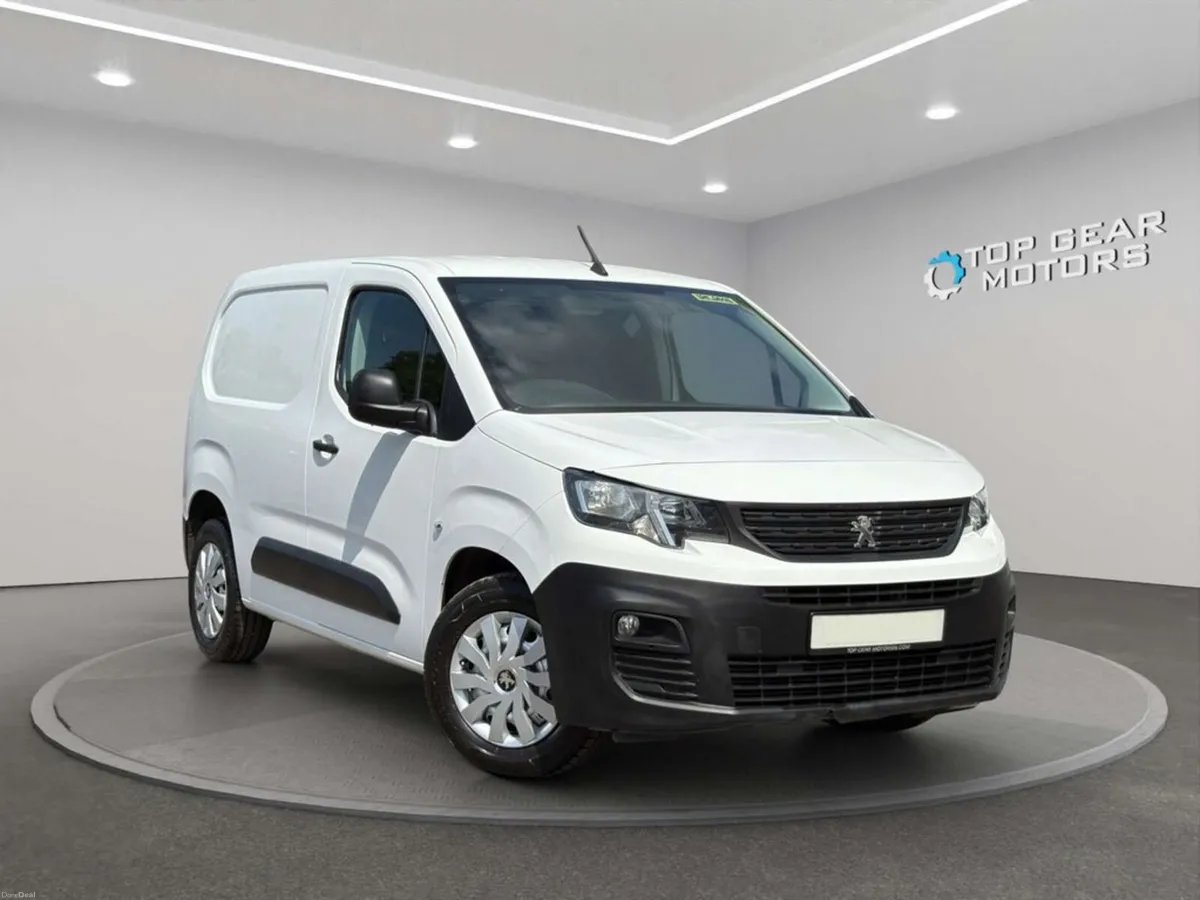 2019 Peugeot Partner Grip L1 BlueHDi Manual - Image 1