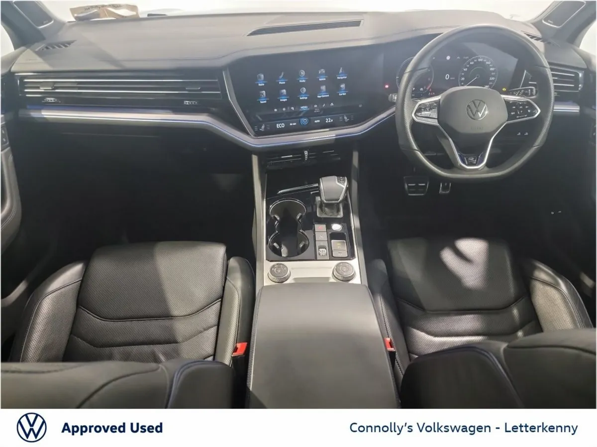 Volkswagen Touareg 3.0TSI PHEV 462HP 4M DSG R *HUG - Image 4