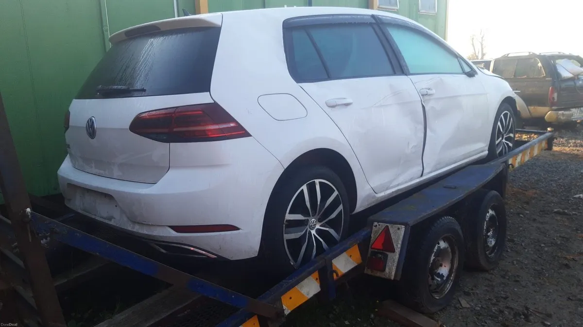 2018 Volkswagen Golf TSI mk 7.5 DSG - Image 1
