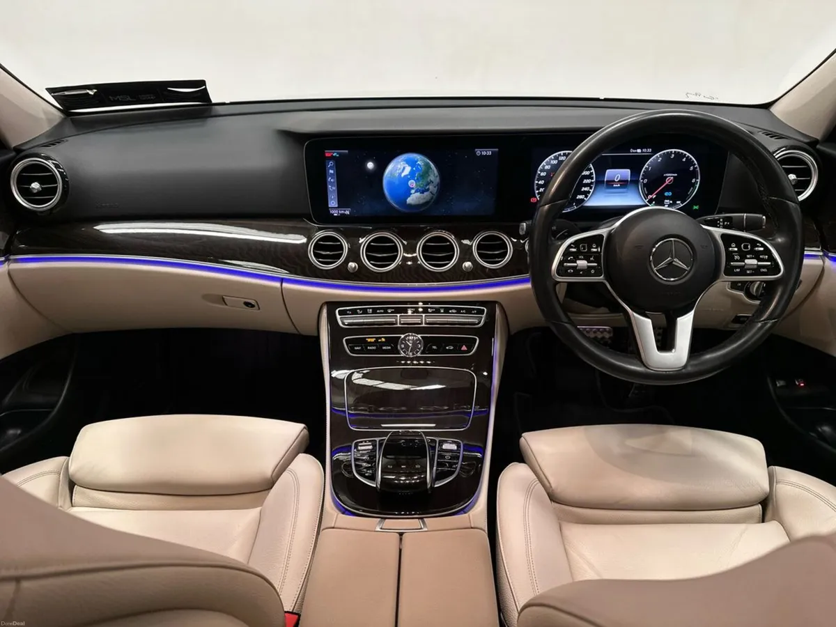Mercedes-Benz E-Class E300 DE Avantgarde PHEV - Image 4