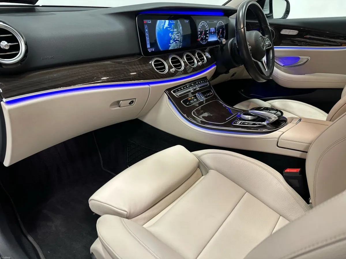 Mercedes-Benz E-Class E300 DE Avantgarde PHEV - Image 6