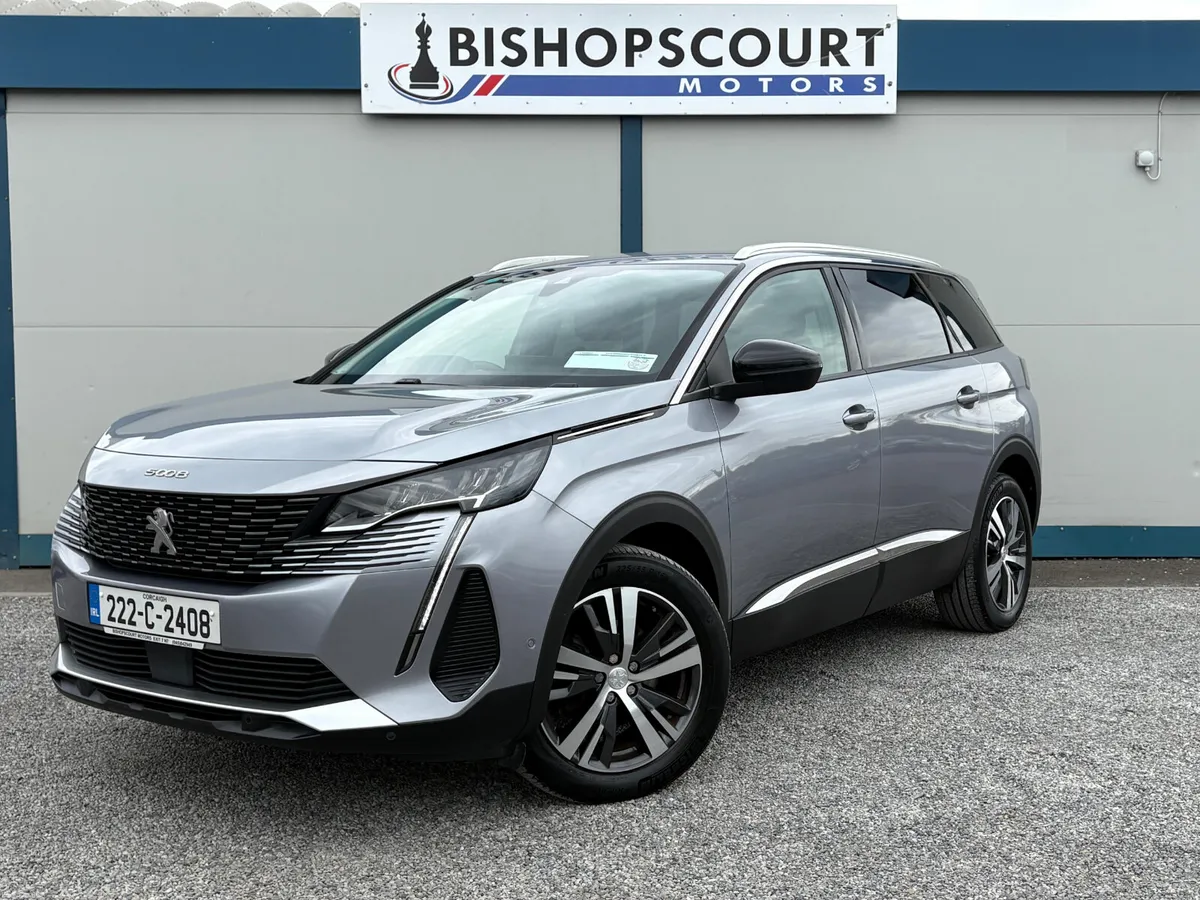 Peugeot 5008 2022 - Image 1