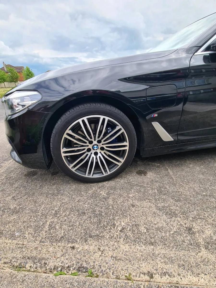 BMW 530e M Sport Plug-In Hybrid - Image 4