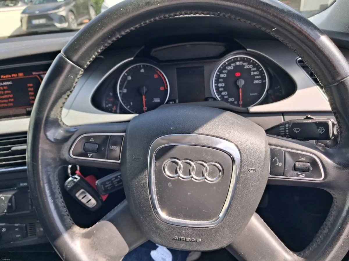 Car - Image 4