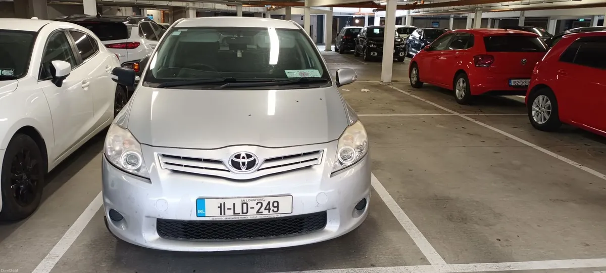 Toyota Auris 2011 Terra READ ADD - Image 1