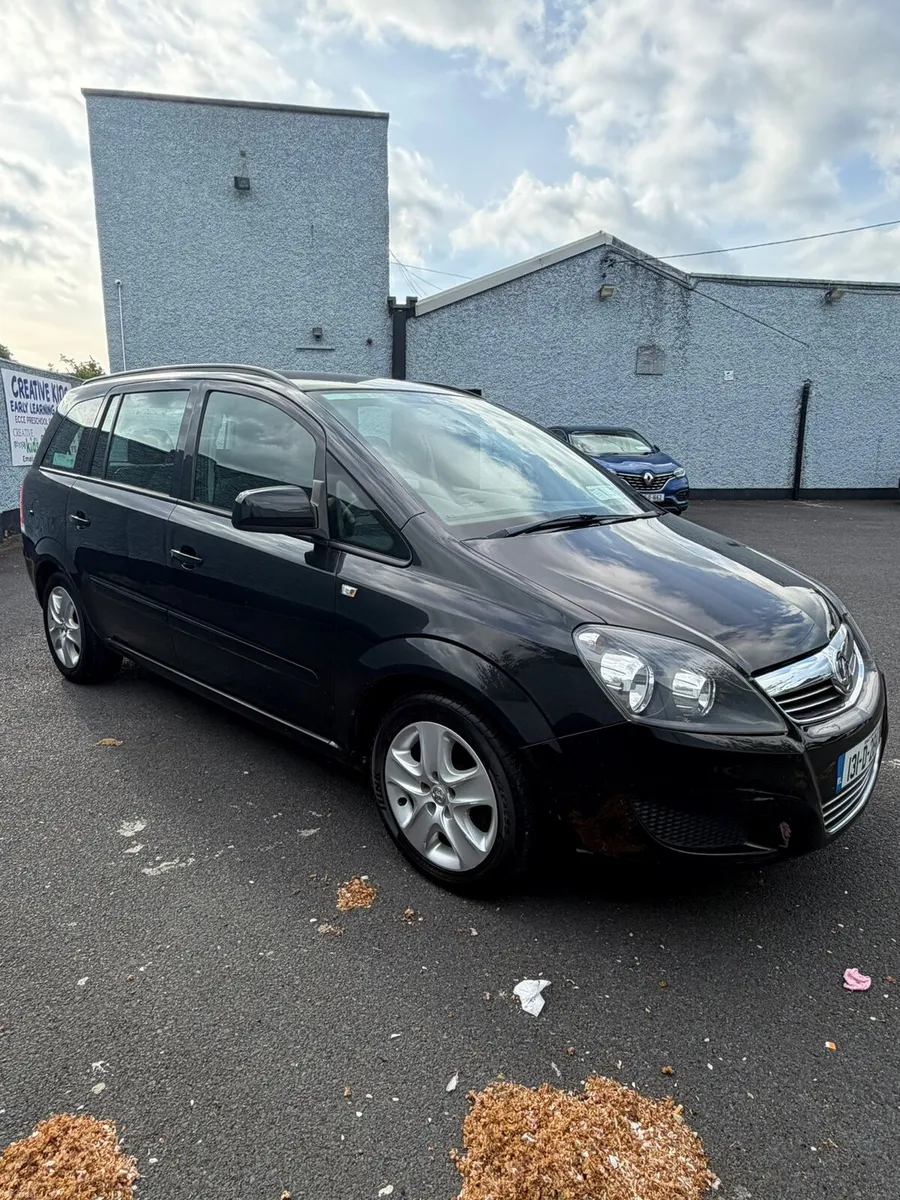 2013 vauxhall zafira 7 or 5 seater - Image 2