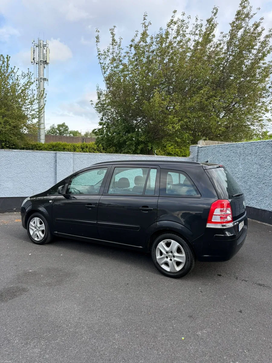 2013 vauxhall zafira 7 or 5 seater - Image 4