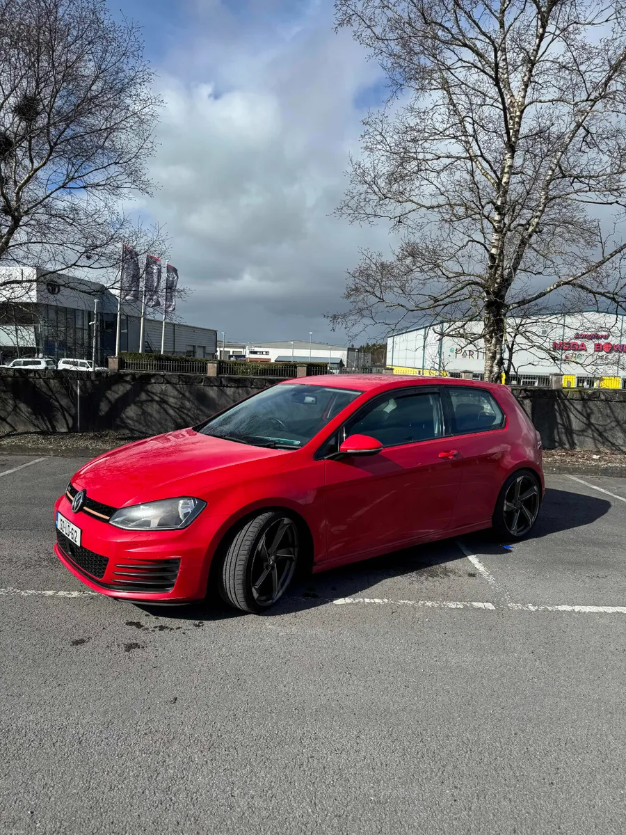 2013 Volkswagen Golf 1.6TDI (New NCT + TAX) - Image 4