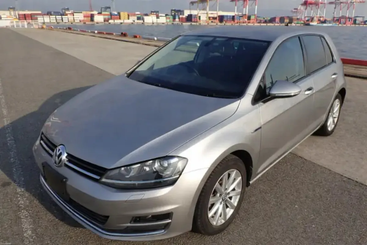 ❁ VW Golf ❁ 1.2 TSI Auto ❁ Lounge full Spec❁ - Image 2