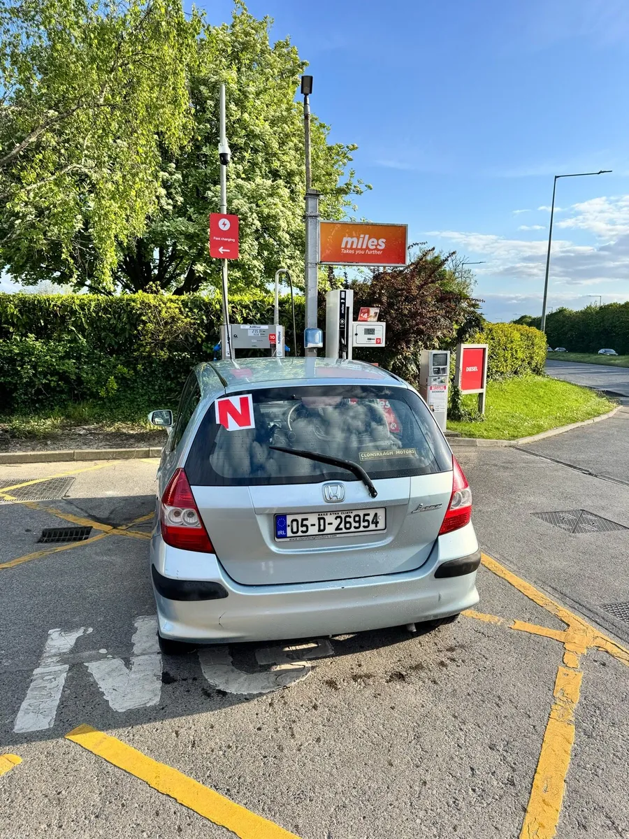 Honda jazz 2005 automatic - Image 3