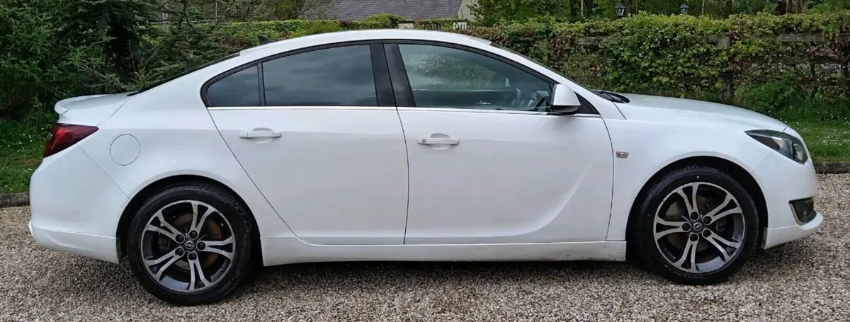 152 Insignia 2.0CDTi Sri 170bhp new NCT 214km - Image 3