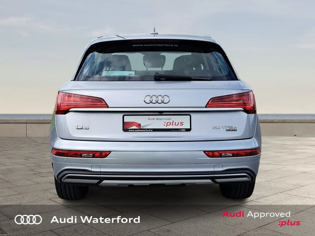 Audi Q5 50 TFSI e 299HP S tronic quattro SE from € - Image 6
