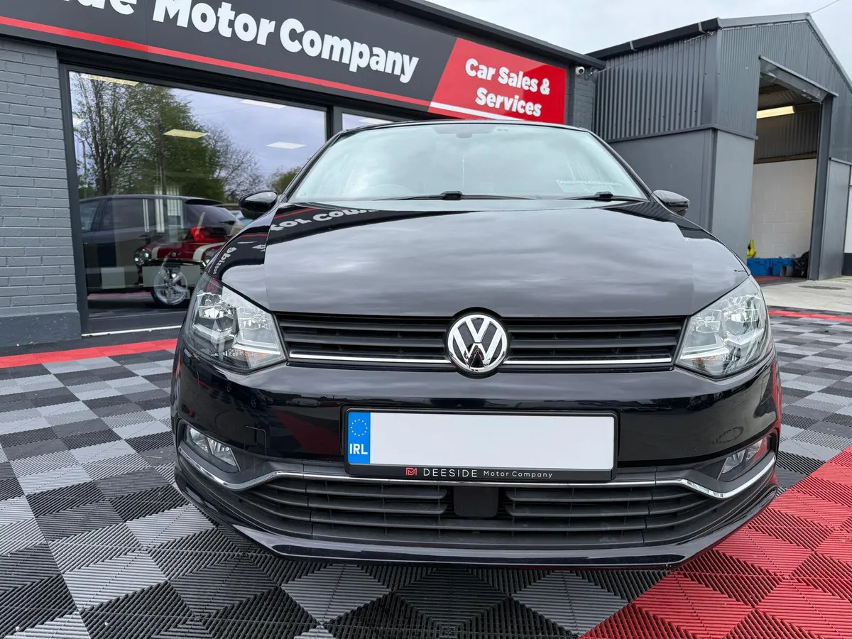 Volkswagen Polo 1.2 Tsi HIGHLINE, AUTOMATIC,2017 - Image 3