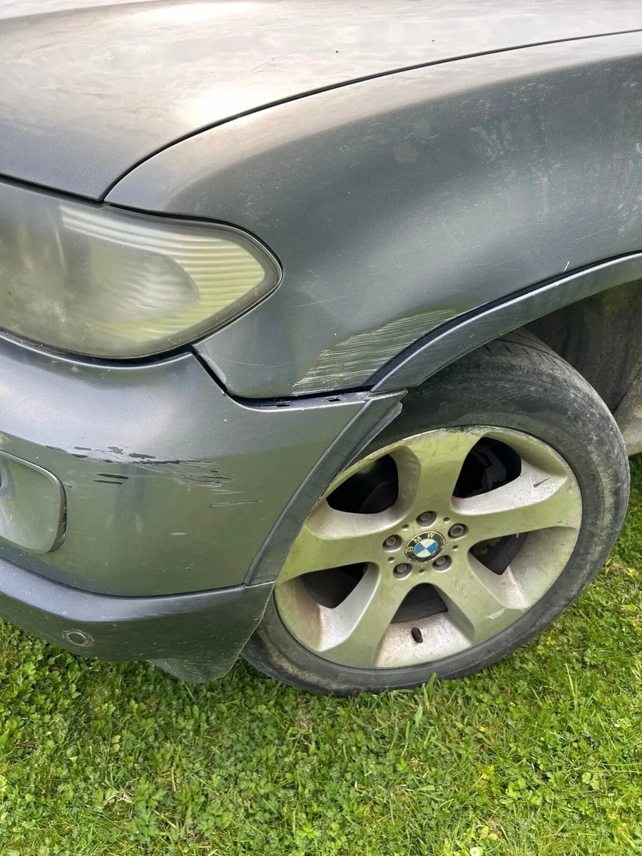 BMW X5 2006 - Image 2