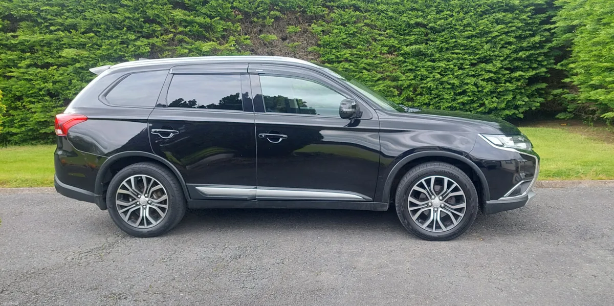 Mitsubishi Outlander 2017 - Image 3