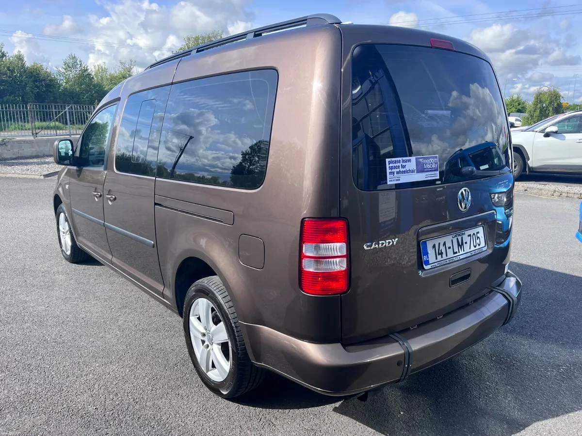 VW Caddy Wheelchair Accessible - Image 4
