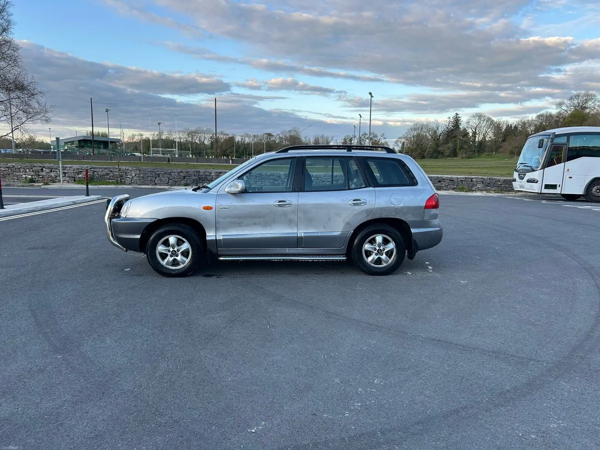 Hyundai Santa Fe - Image 4