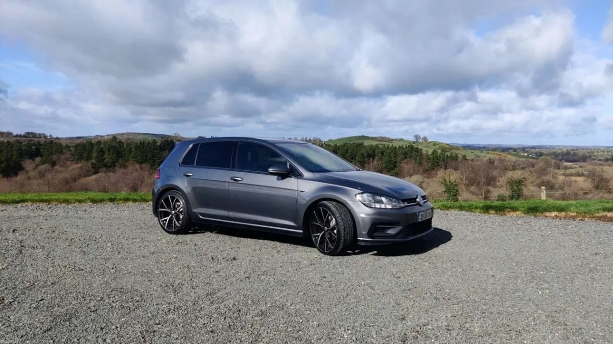 Volkswagen Golf 2018 - Image 2