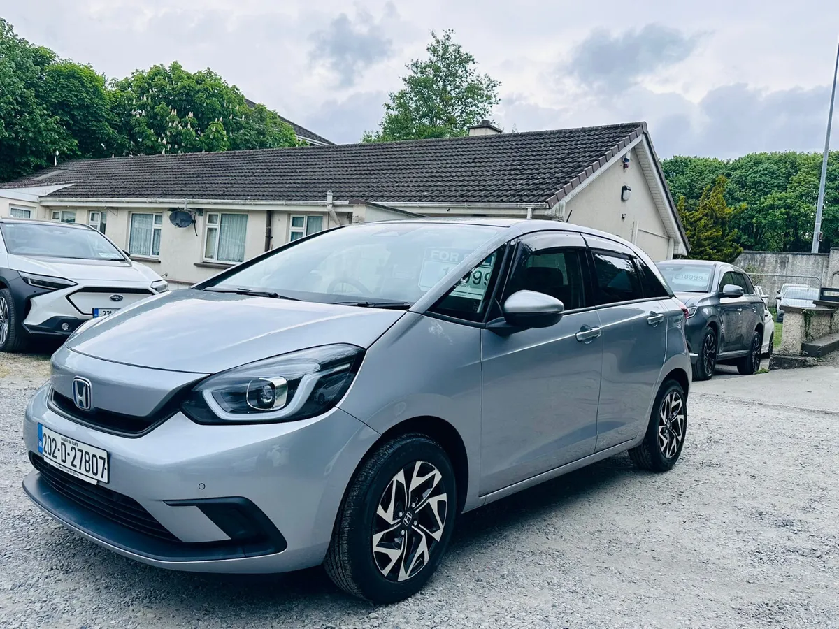 HONDA FIT 2020 TOP SPECS AUTOMATIC🔥 - Image 4