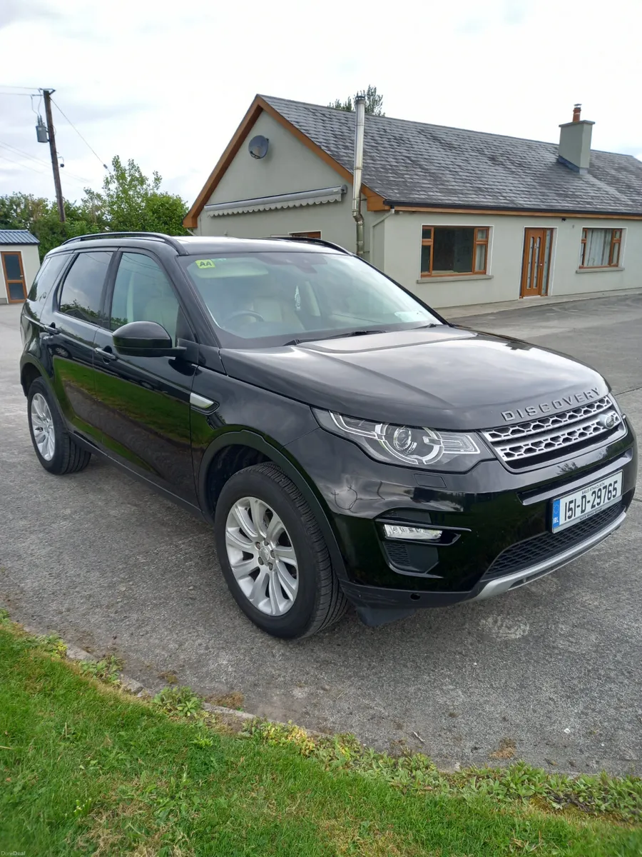 2015 Land Rover Discovery 3L Diesel - Image 1