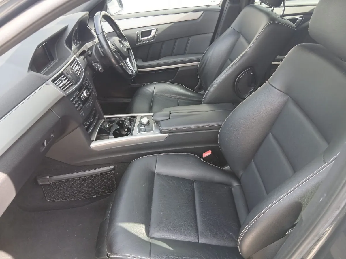 Mercedes-Benz E-Class 2012 - Image 3