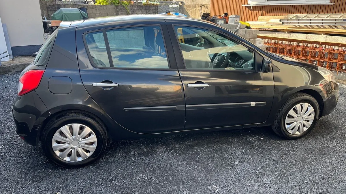 2011 Renault Clio - Image 4