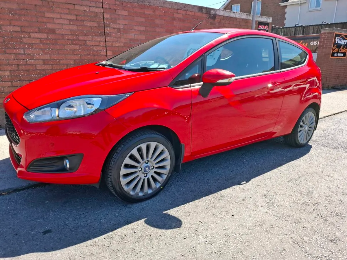 Ford Fiesta - Image 4