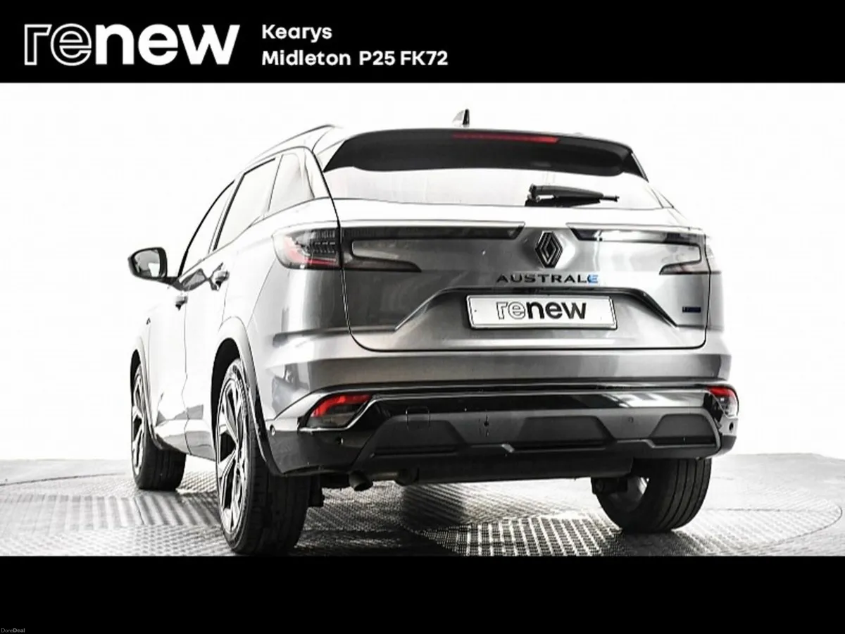 Renault Austral Techno E-Tech 200 HEV Auto Start/S - Image 3