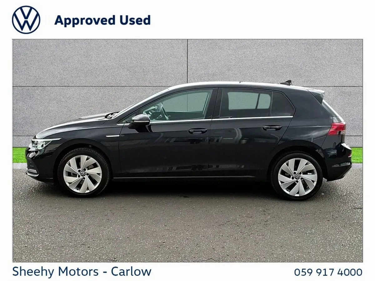 Volkswagen Golf 2.0TDI STYLE 5DR - Image 6