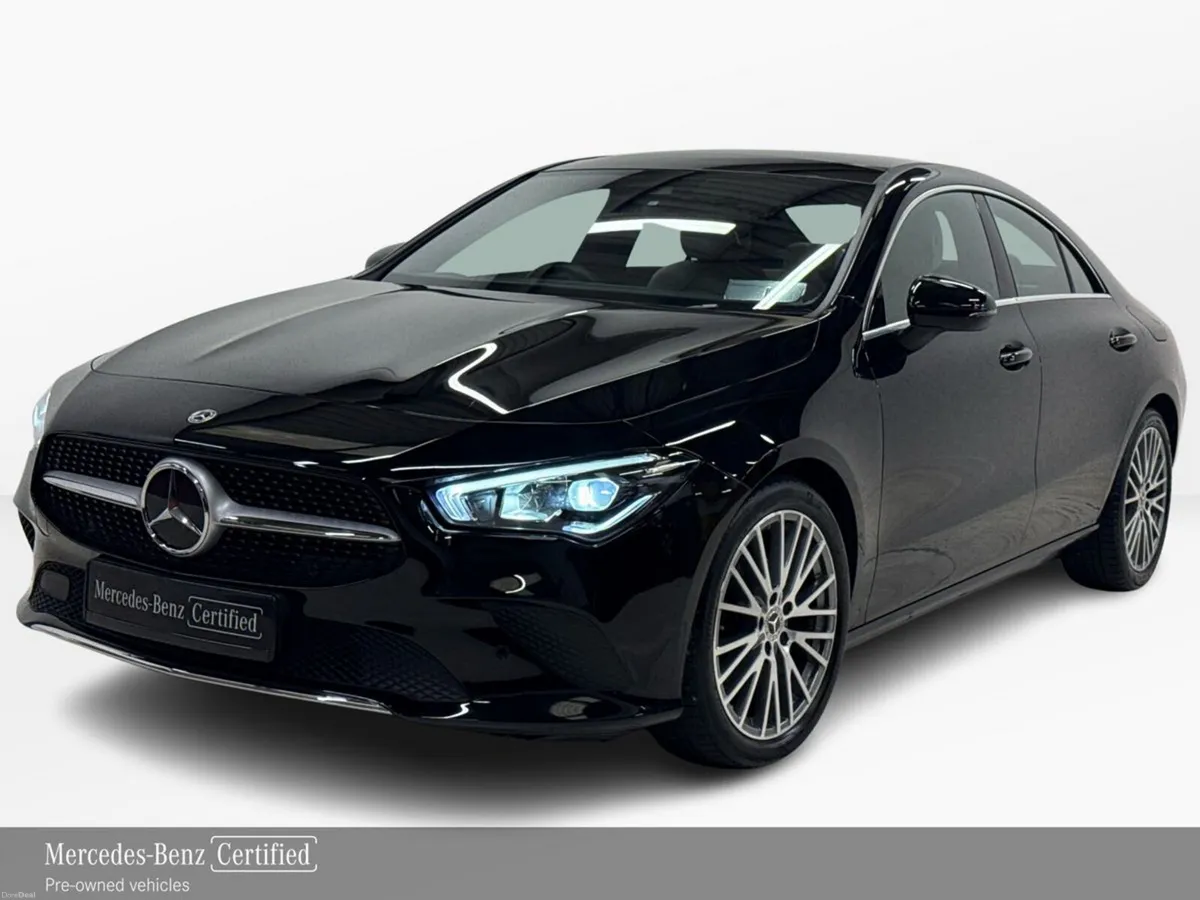 Mercedes-Benz CLA CLA 180  Progressive Auto | Pano - Image 1