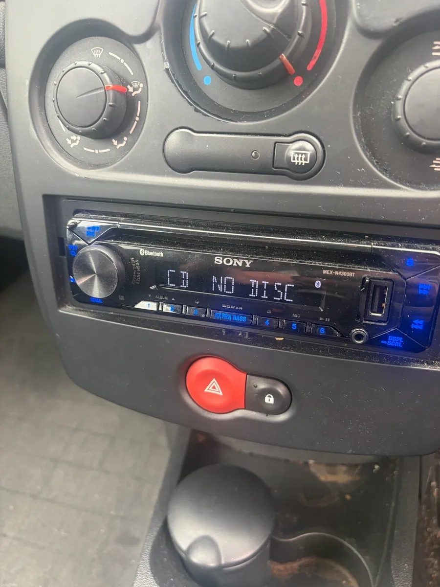 Renault  Clio - Image 3